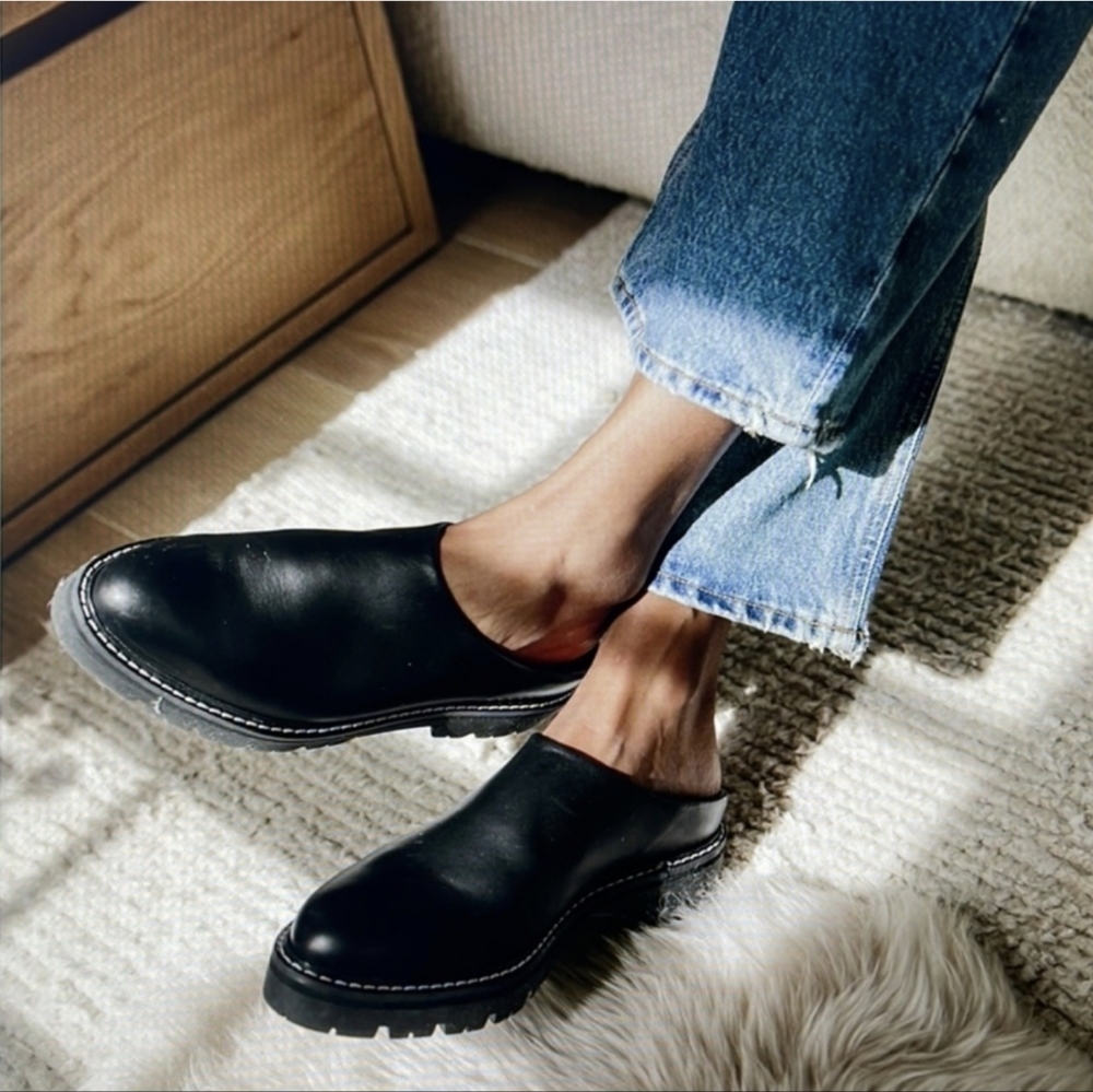 NEW Jenni Kayne Black Lug Mules Size 40/10